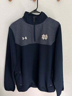 Under Armour Navy Blue Athletic Pullover University of Notre Dame - Size Medium